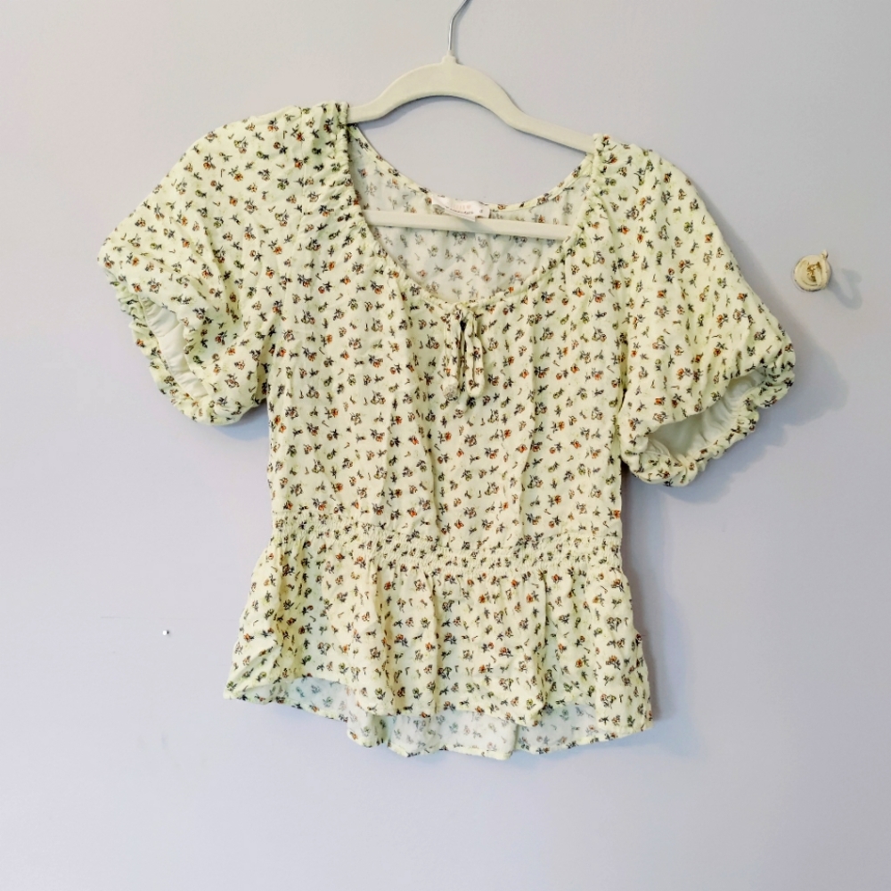 Urban Romantics Green Floral Ditsy Top